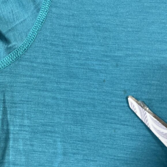 Segments Shirt Womens Medium Blue Long Sleeve Performance Base Layer Athletic - Picture 3 of 8